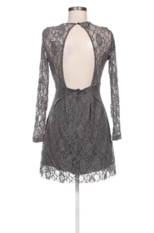 Kleid Terranova, Größe M, Farbe Grau, Preis 9,72 €