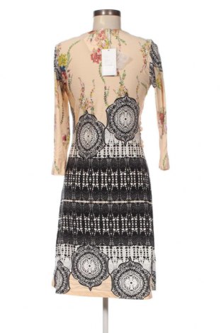 Kleid Tramontana, Größe M, Farbe Mehrfarbig, Preis € 75,15