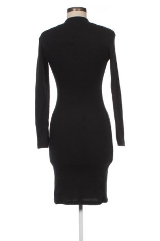 Kleid Trendyol, Größe L, Farbe Schwarz, Preis 10,65 €