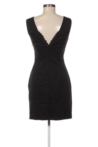 Kleid VILA, Größe M, Farbe Schwarz, Preis 33,40 €