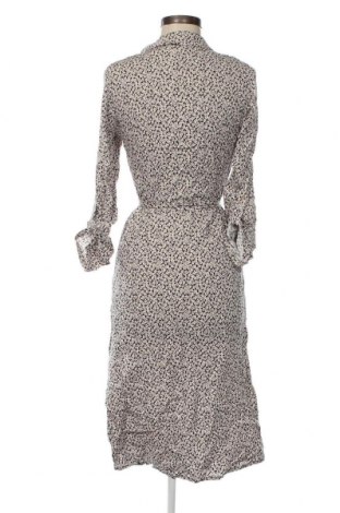 Kleid VILA, Größe XS, Farbe Mehrfarbig, Preis € 23,66