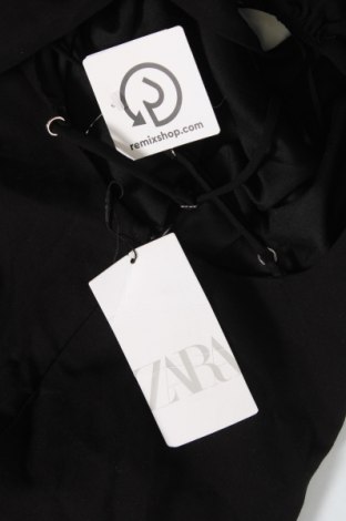 Рокля Zara, Размер XS, Цвят Черен, Цена 58,00 лв.