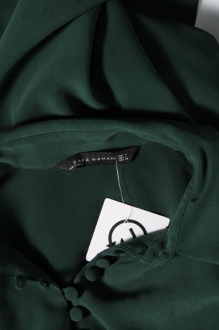 Рокля Zara, Размер L, Цвят Зелен, Цена 17,03 лв.