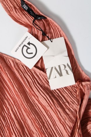 Рокля Zara, Размер S, Цвят Розов, Цена 72,00 лв.