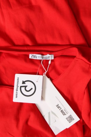 Рокля Zara, Размер L, Цвят Червен, Цена 24,94 лв.