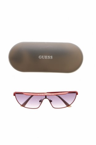 Слънчеви очила Guess, Цвят Червен, Цена 172,00 лв.