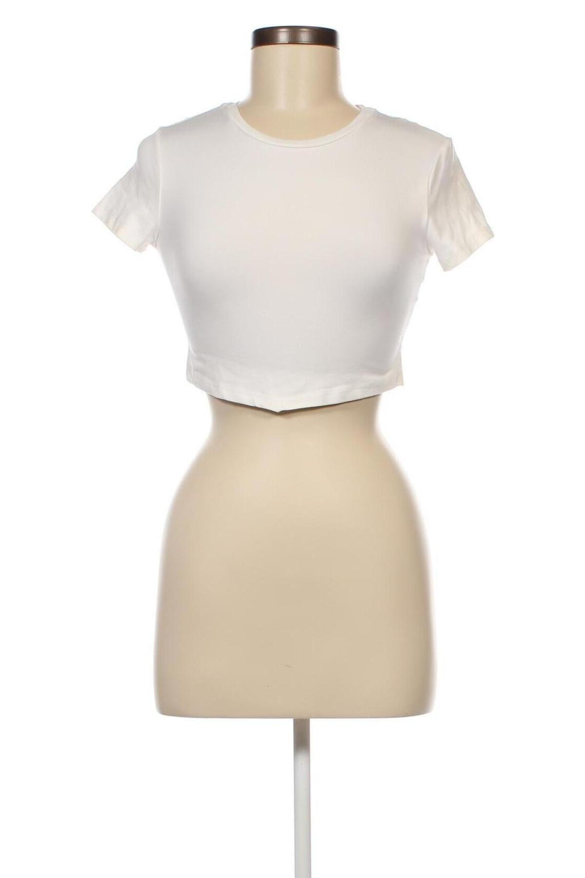 Γυναικεία μπλούζα Bershka, Μέγεθος M, Χρώμα Λευκό, Τιμή 3,89 €