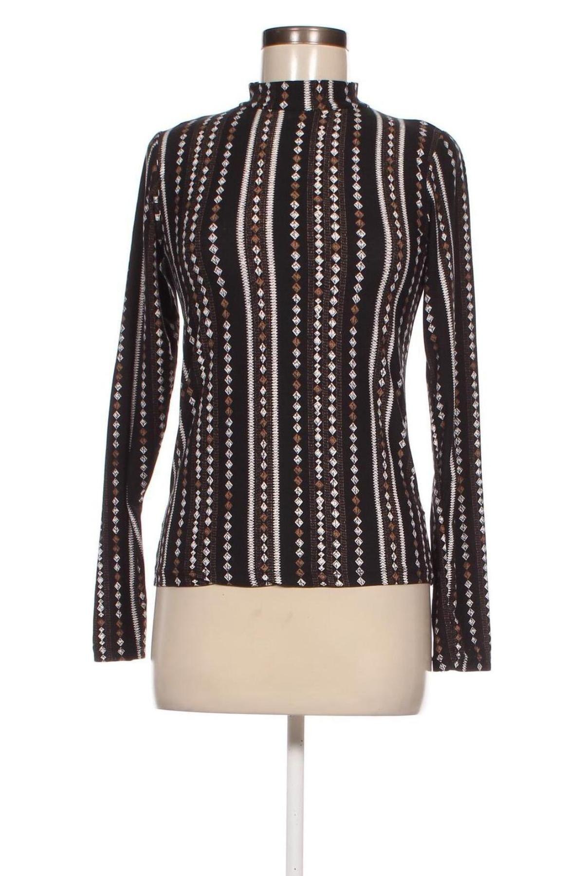 Γυναικεία μπλούζα Chicoree, Μέγεθος M, Χρώμα Μαύρο, Τιμή 4,67 €