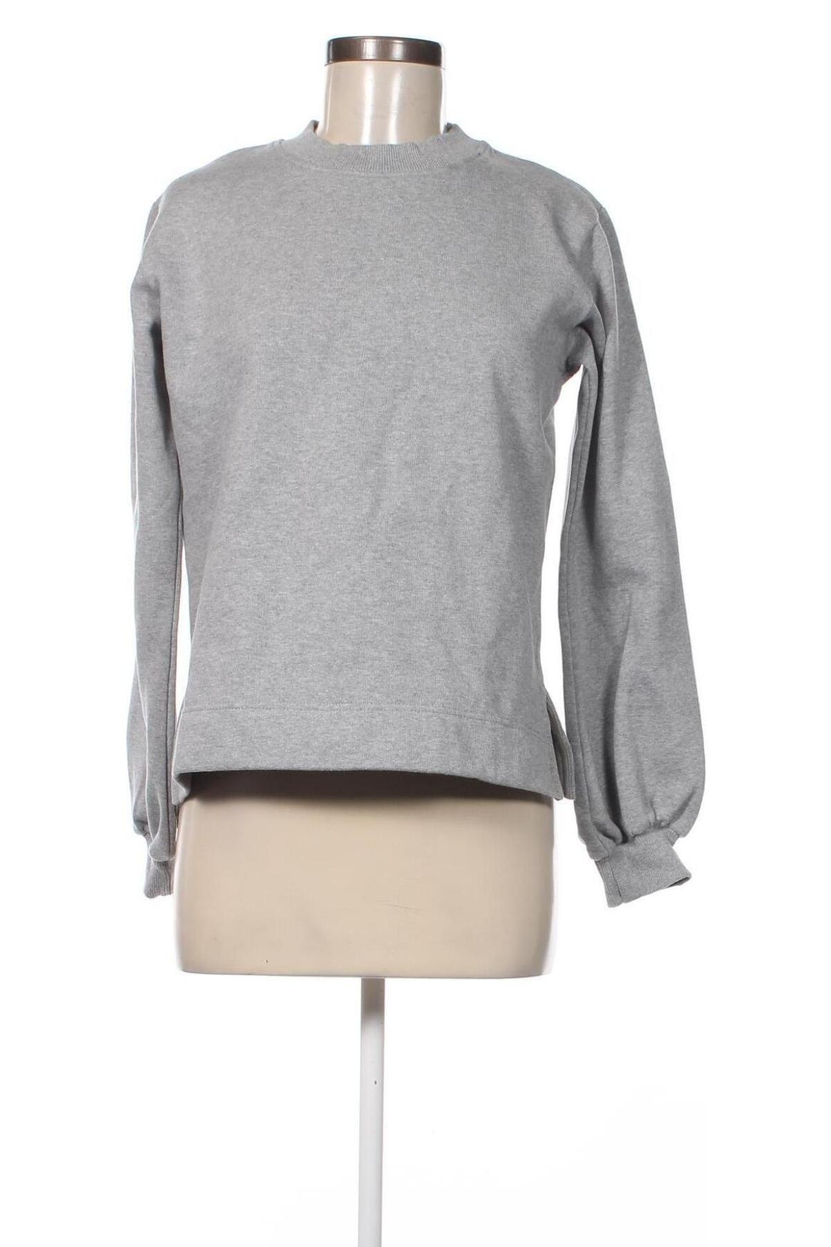 Damen Shirt Esme Studios, Größe S, Farbe Grau, Preis 28,53 €