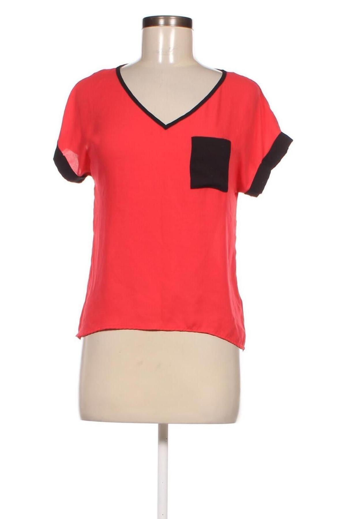 Damen Shirt Lily White, Größe S, Farbe Rot, Preis 5,25 €