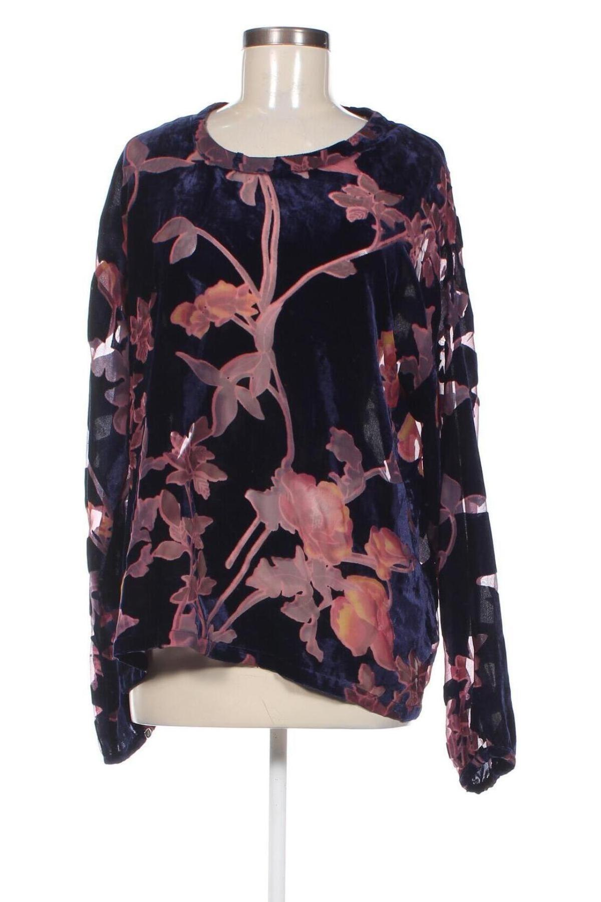 Дамска блуза Numph, Размер XL, Цвят Многоцветен, Цена 39,77 лв.