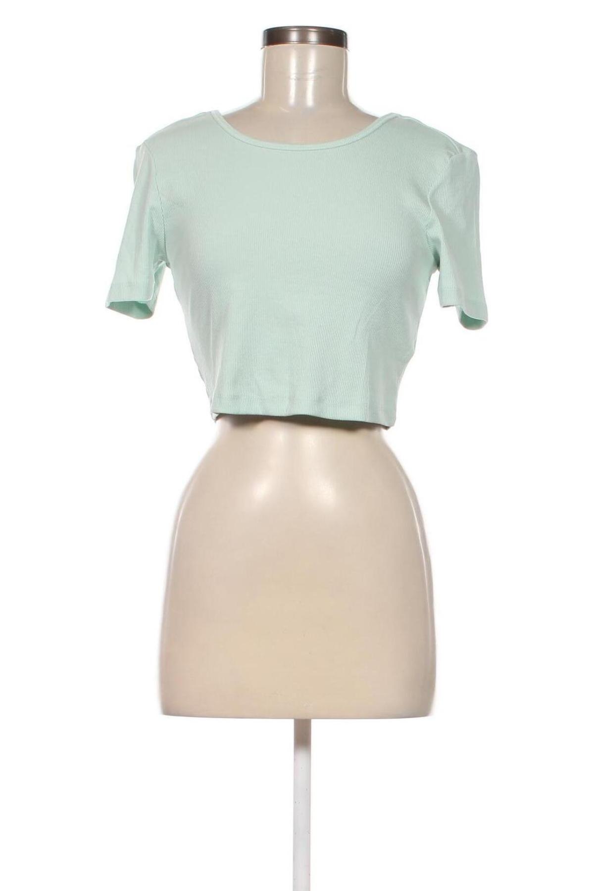 Дамска блуза ONLY, Размер M, Цвят Зелен, Цена 6,00 лв.