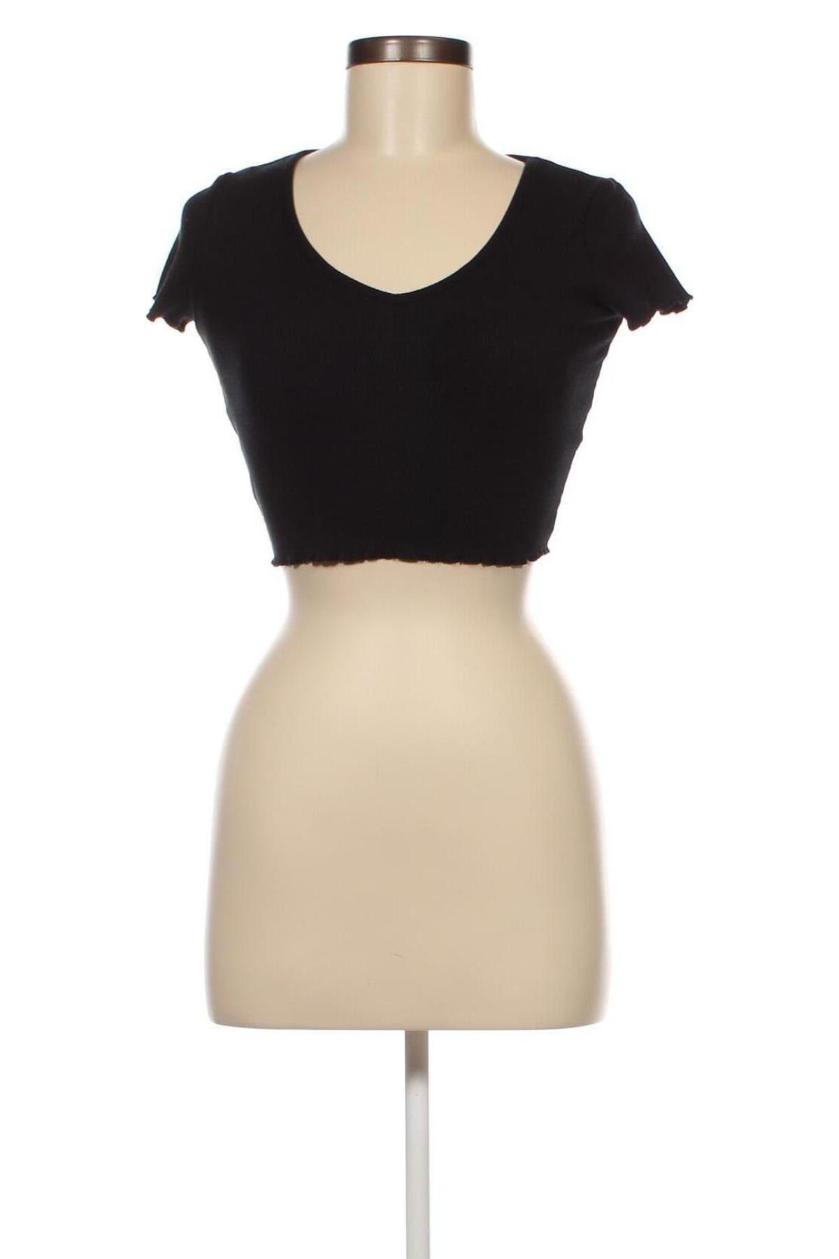 Γυναικεία μπλούζα Pull&Bear, Μέγεθος S, Χρώμα Μαύρο, Τιμή 4,96 €