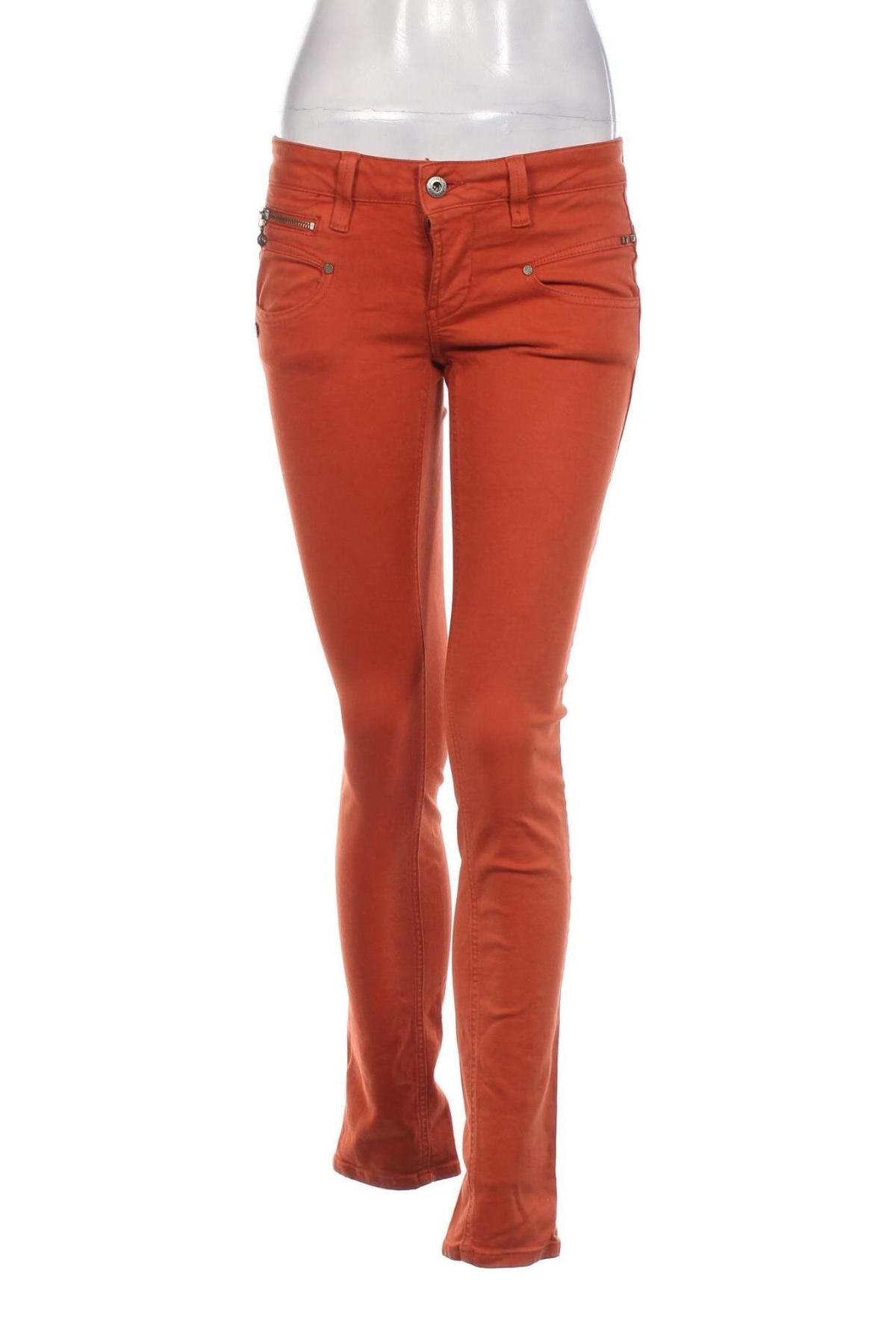 Дамски дънки Freeman T. Porter, Размер S, Цвят Оранжев, Цена 31,20 лв.