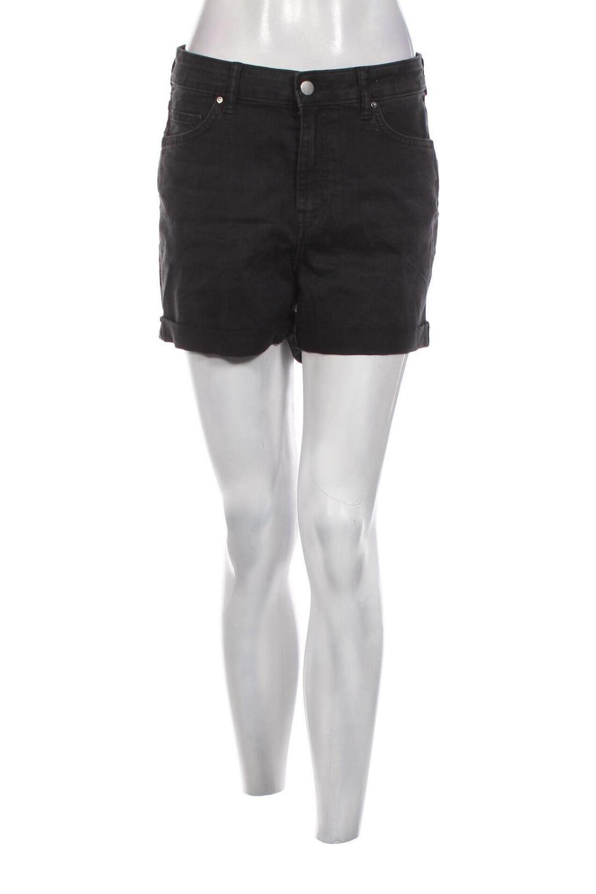 Pantaloni scurți de femei H&M, Mărime L, Culoare Negru, Preț 62,50 Lei