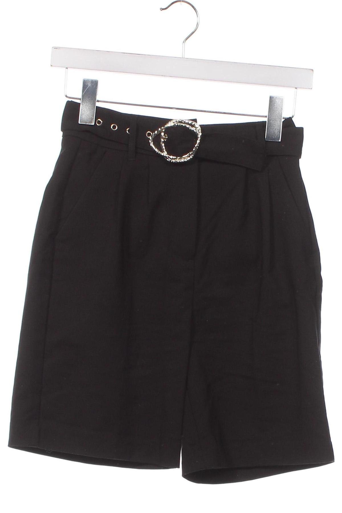 Дамски къс панталон Mohito, Размер XXS, Цвят Черен, Цена 19,00 лв.