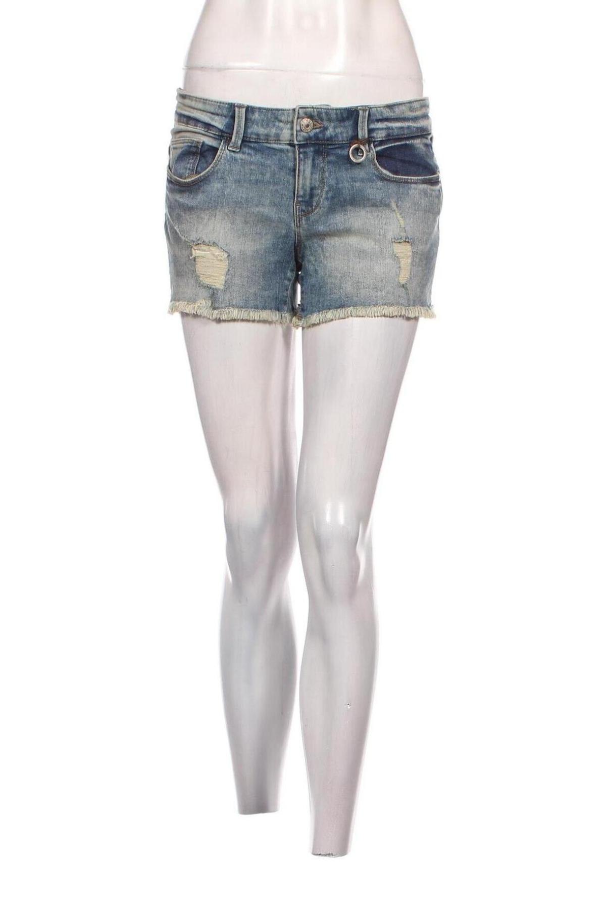 Γυναικείο κοντό παντελόνι ONLY, Μέγεθος M, Χρώμα Μπλέ, Τιμή 3,68 €