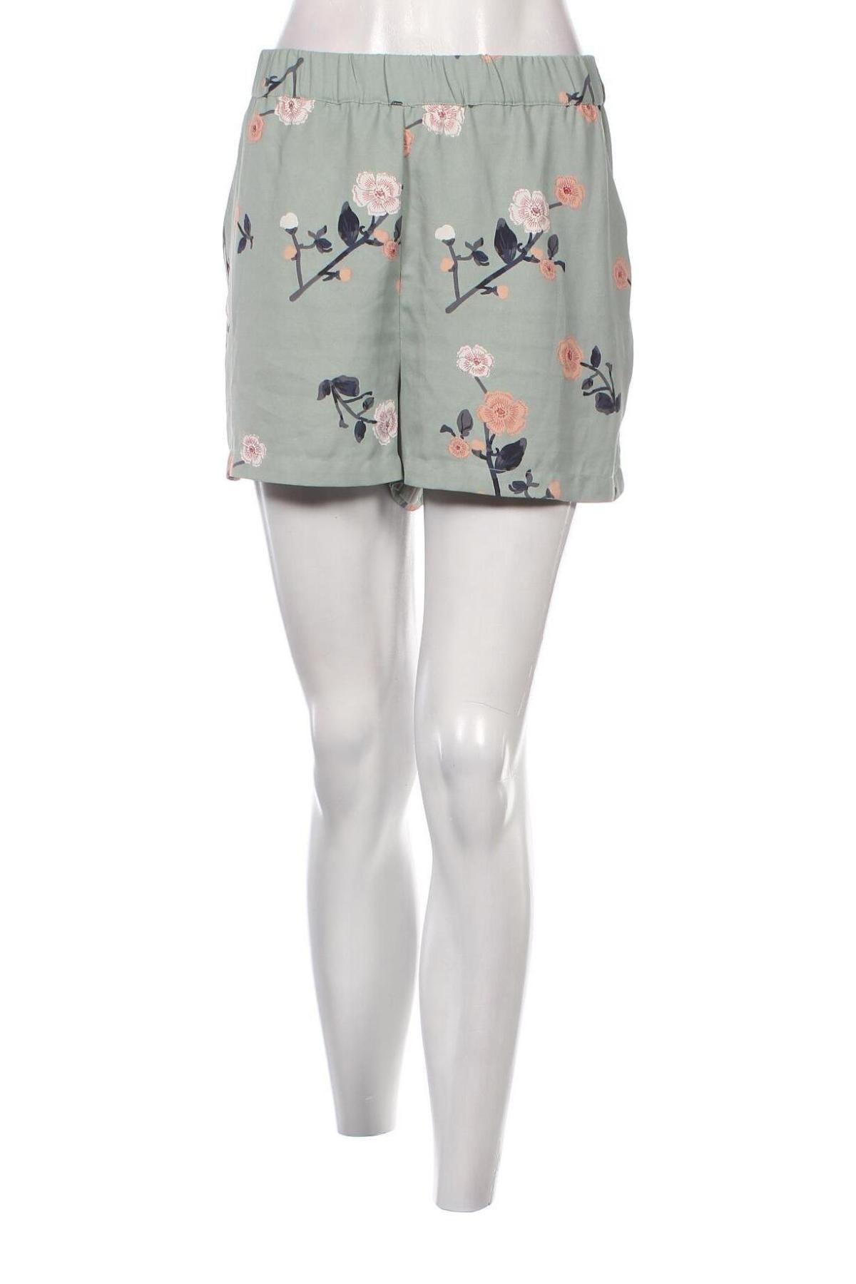 Дамски къс панталон Vero Moda, Размер XL, Цвят Многоцветен, Цена 18,00 лв.