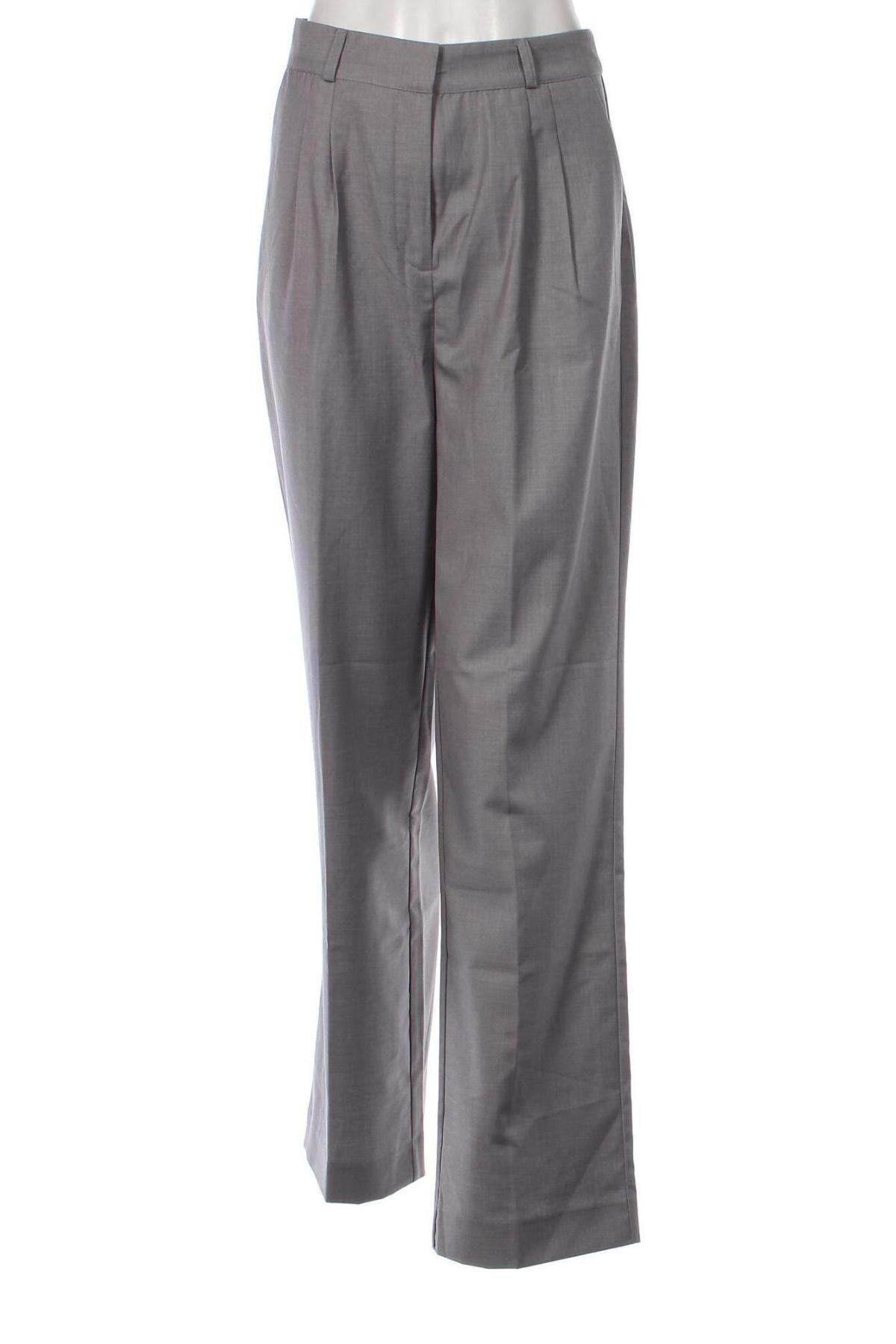 Дамски панталон Envii, Размер L, Цвят Сив, Цена 28,83 лв.