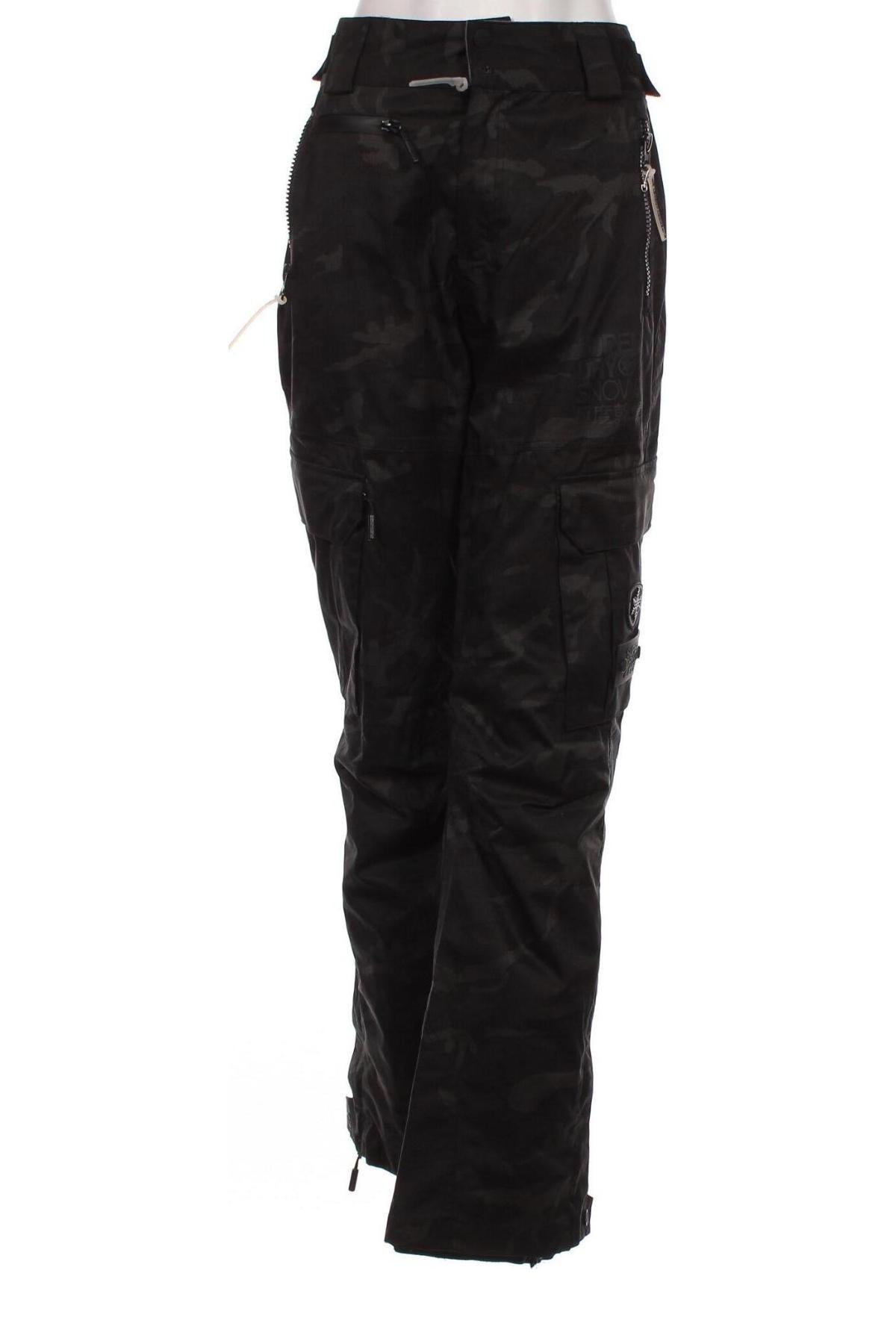 Γυναίκειο παντελόνι για χειμερινά σπορ Superdry, Μέγεθος M, Χρώμα Πολύχρωμο, Τιμή 15,93 €