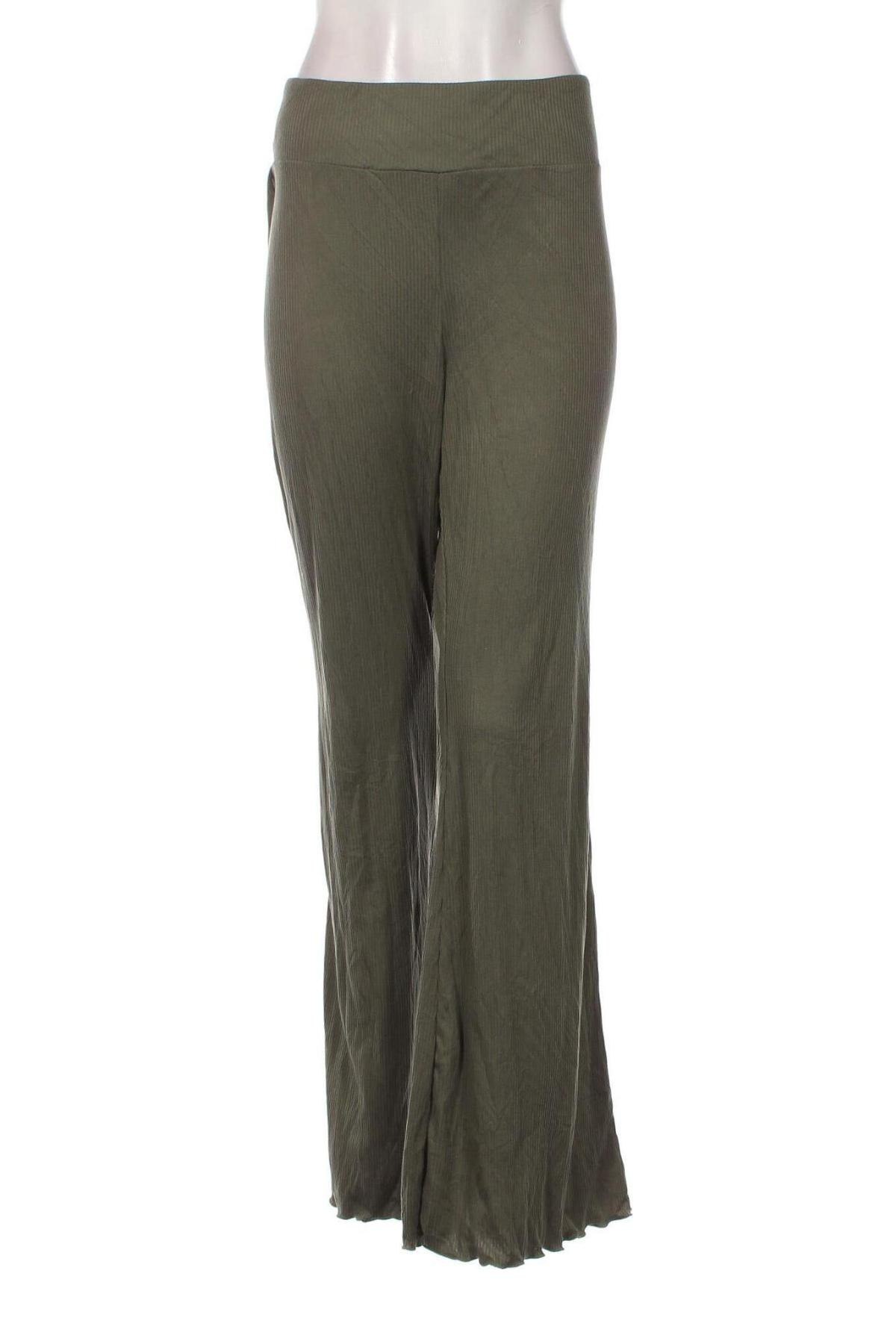 Pantaloni trening de femei No Boundaries, Mărime 3XL, Culoare Verde, Preț 151,32 Lei