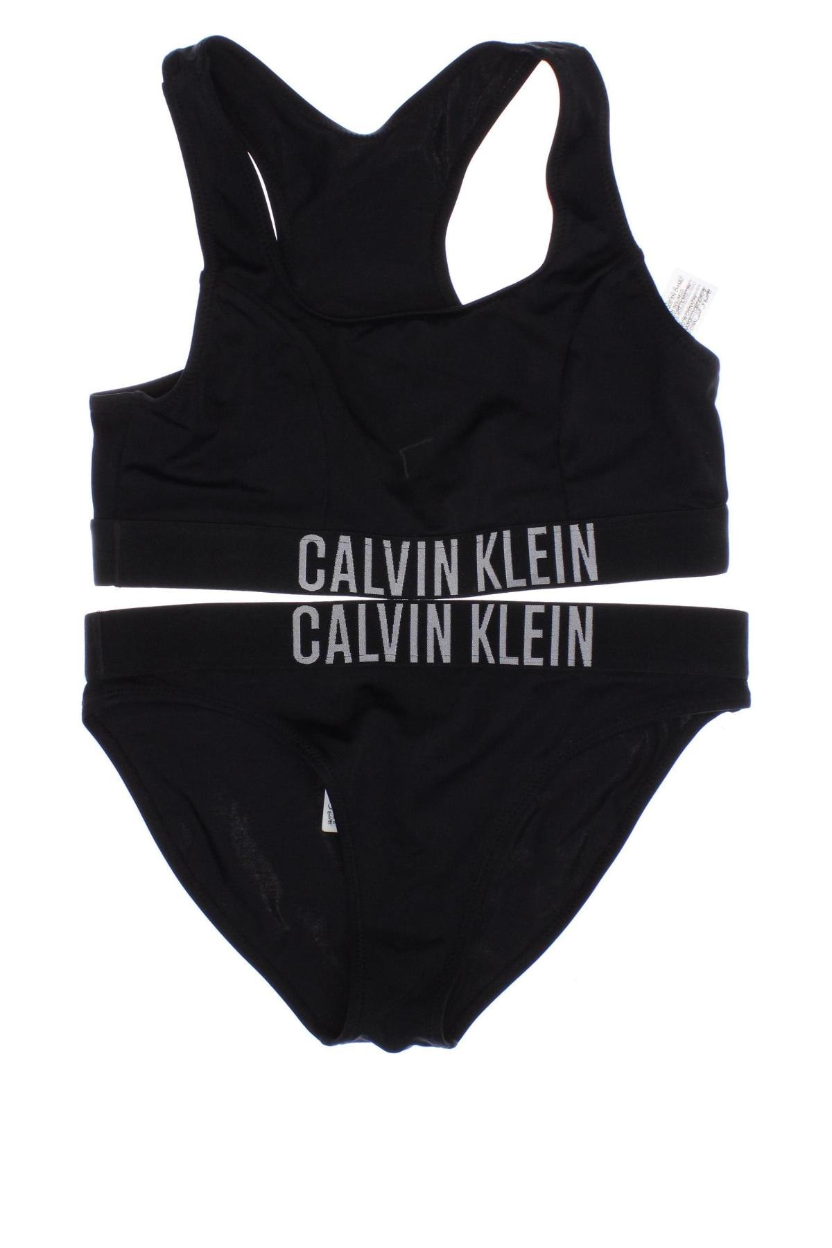 Детски бански Calvin Klein Swimwear, Размер 12-13y/ 158-164 см, Цвят Черен, Цена 103,53 лв.