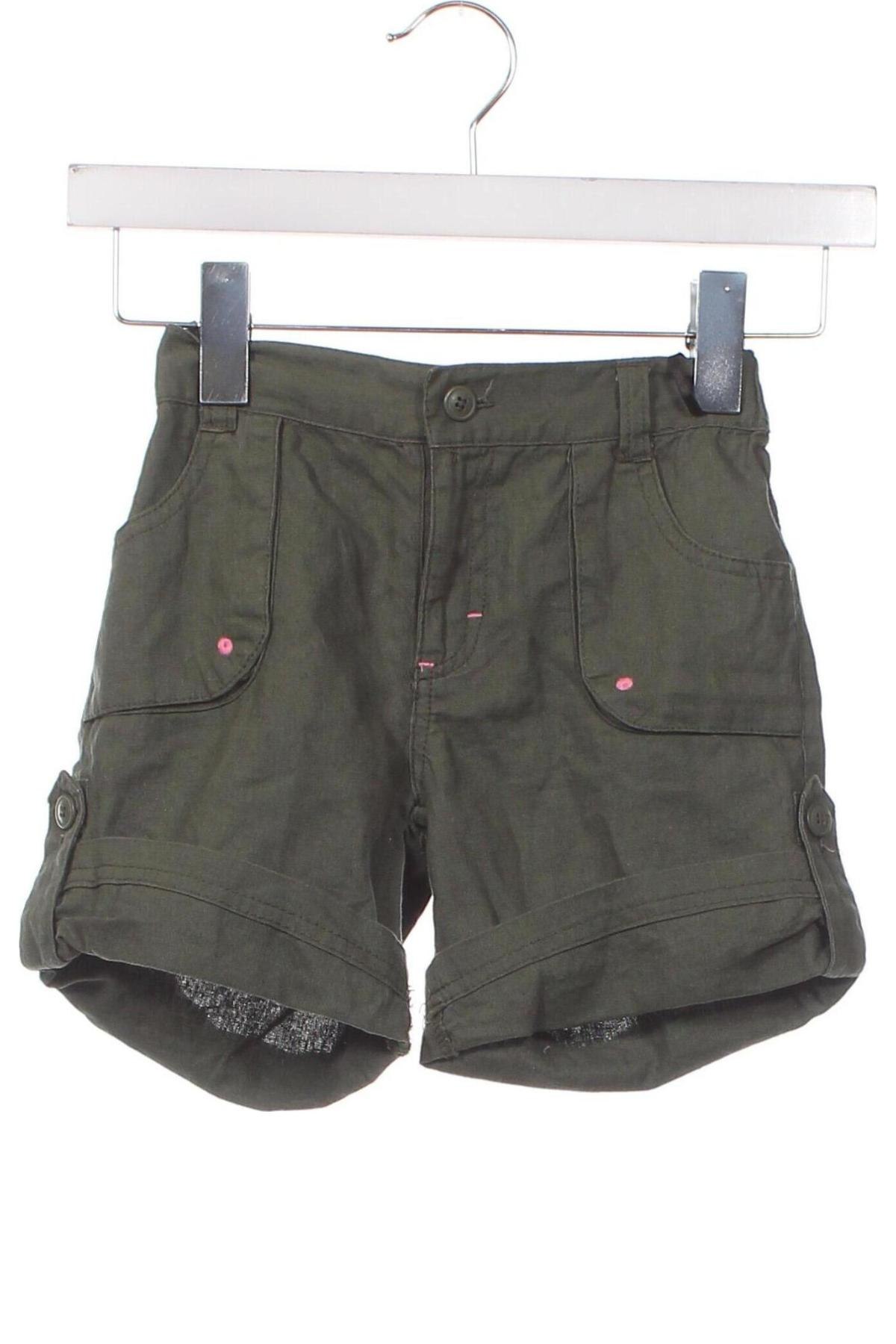 Детски къс панталон, Размер 4-5y/ 110-116 см, Цвят Зелен, Цена 7,56 лв.