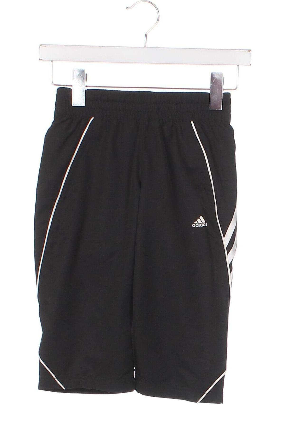 Детски къс панталон Adidas, Размер 7-8y/ 128-134 см, Цвят Черен, Цена 41,40 лв.