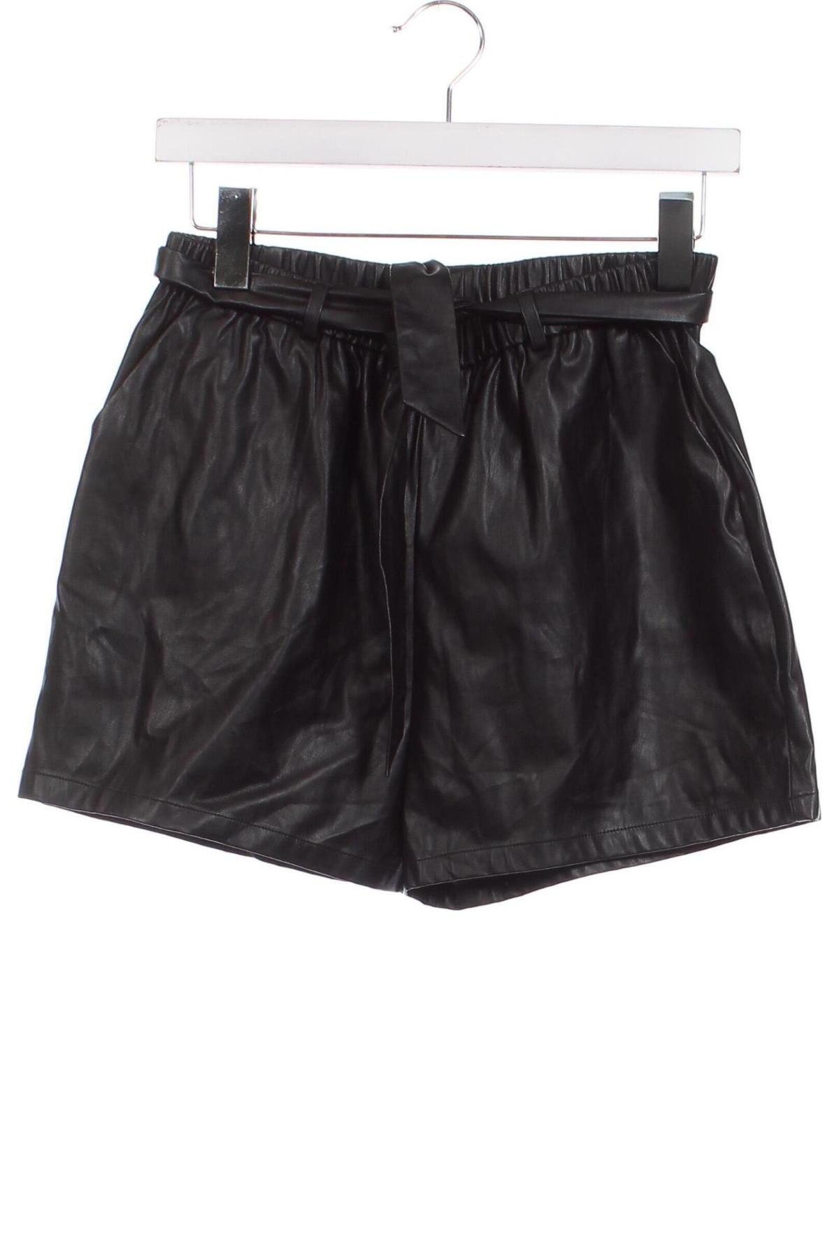 Pantaloni scurți pentru copii Here+There, Mărime 15-18y/ 170-176 cm, Culoare Negru, Preț 46,05 Lei
