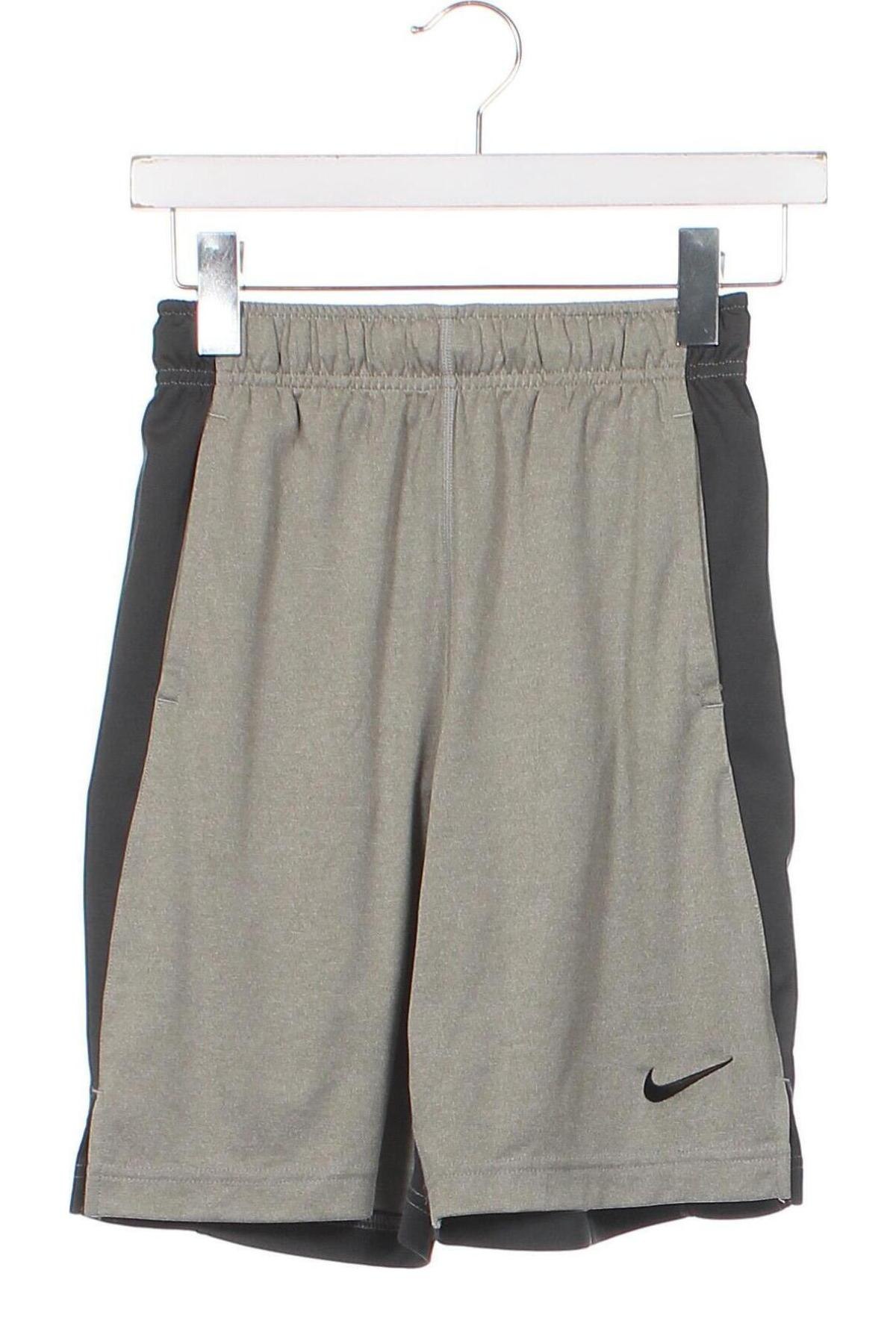 Dětské krátké kalhoty  Nike, Velikost 8-9y/ 134-140 cm, Barva Zelená, Cena  354,00 Kč