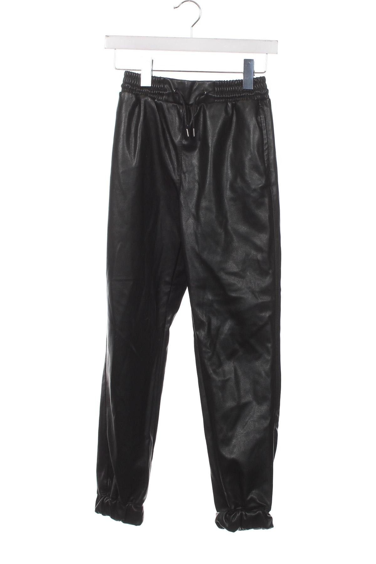 Детски панталон Reserved, Размер 10-11y/ 146-152 см, Цвят Черен, Цена 21,17 лв.