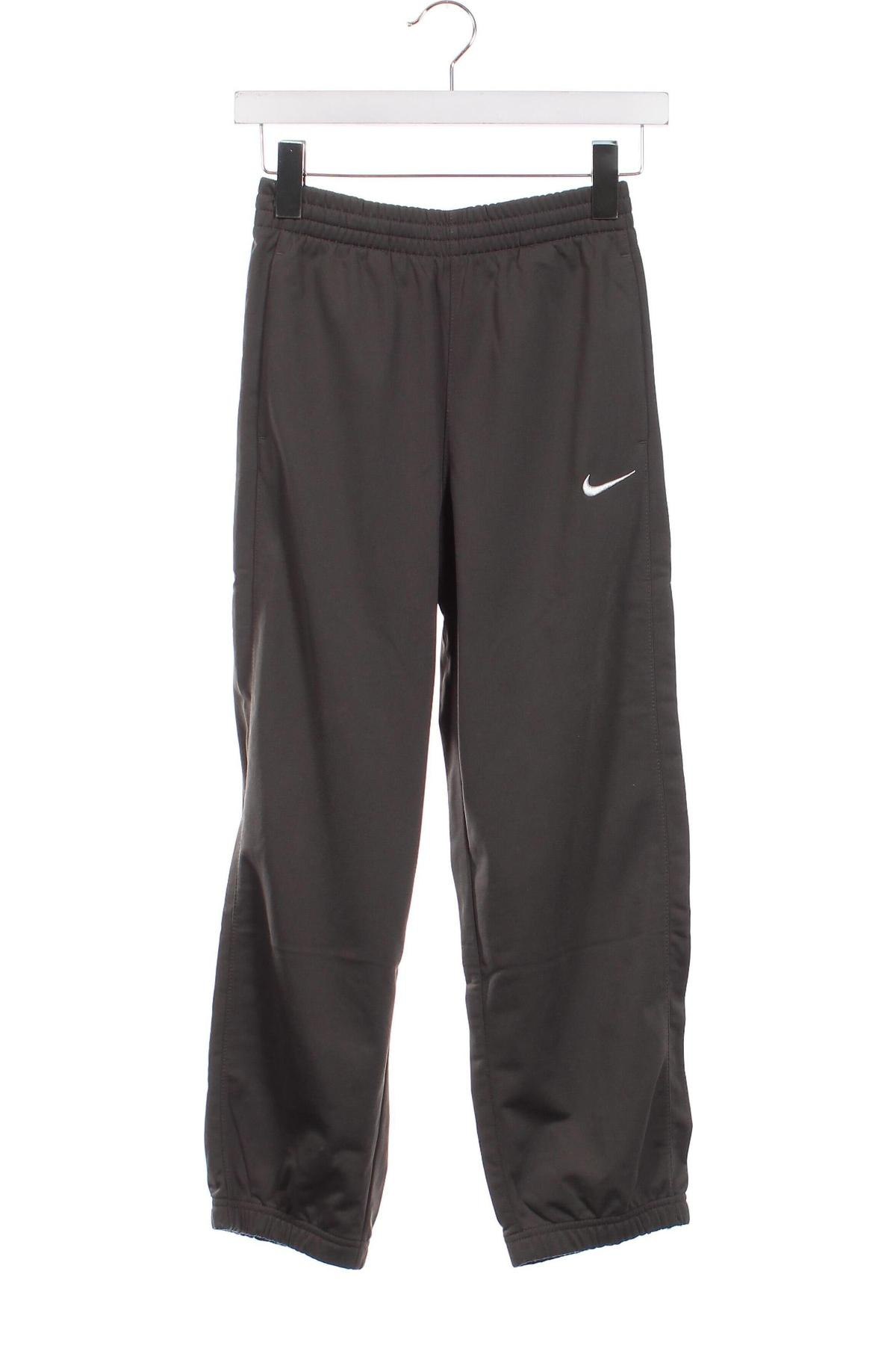 Dětské tepláky Nike, Velikost 9-10y/ 140-146 cm, Barva Šedá, Cena  446,00 Kč