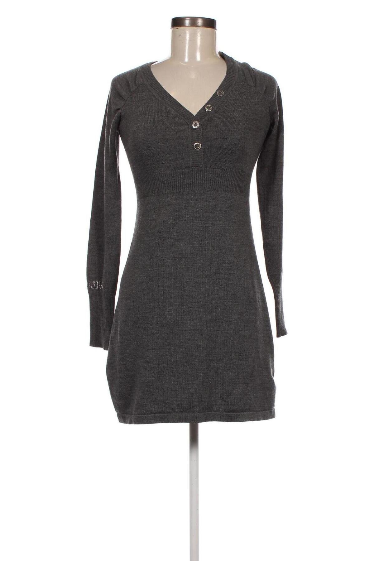 Kleid Capsize, Größe S, Farbe Grau, Preis 11,86 €