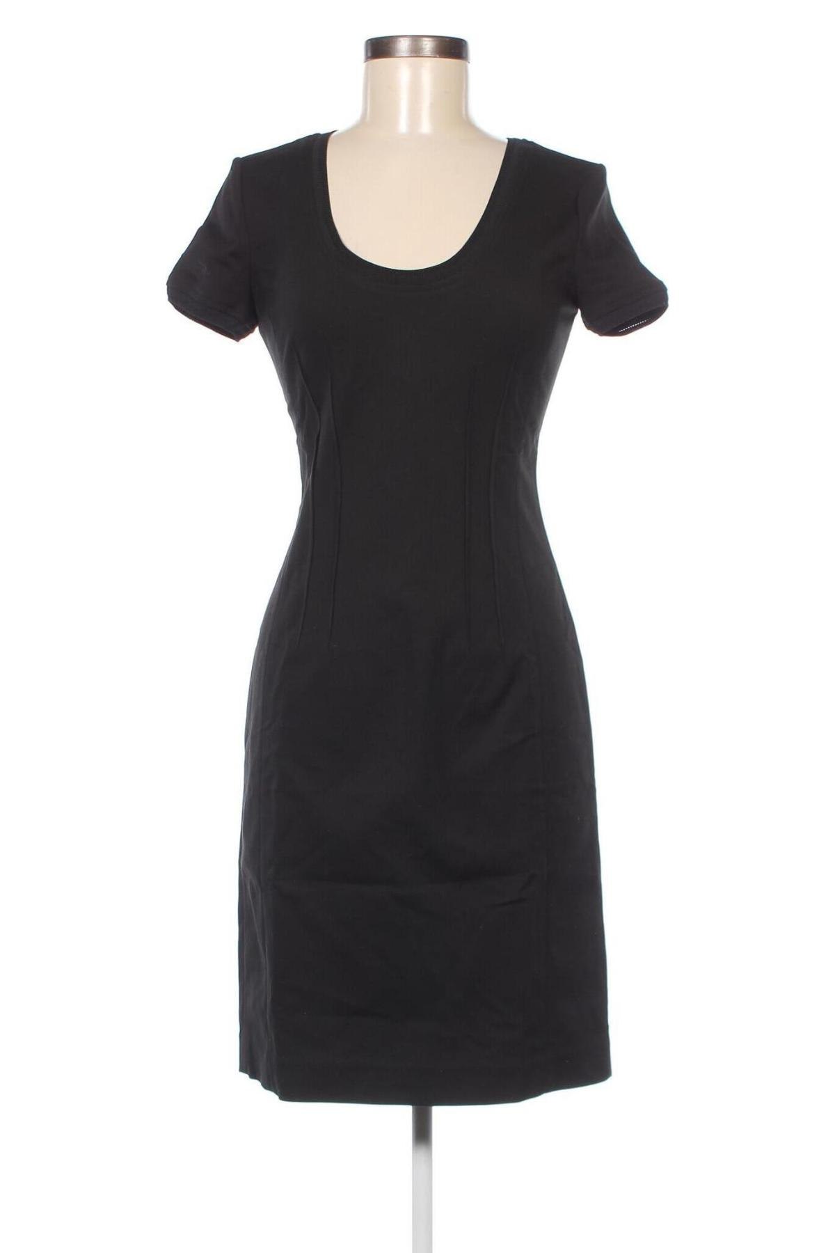 Šaty  Emporio Armani, Veľkosť M, Farba Čierna, Cena  236,94 €