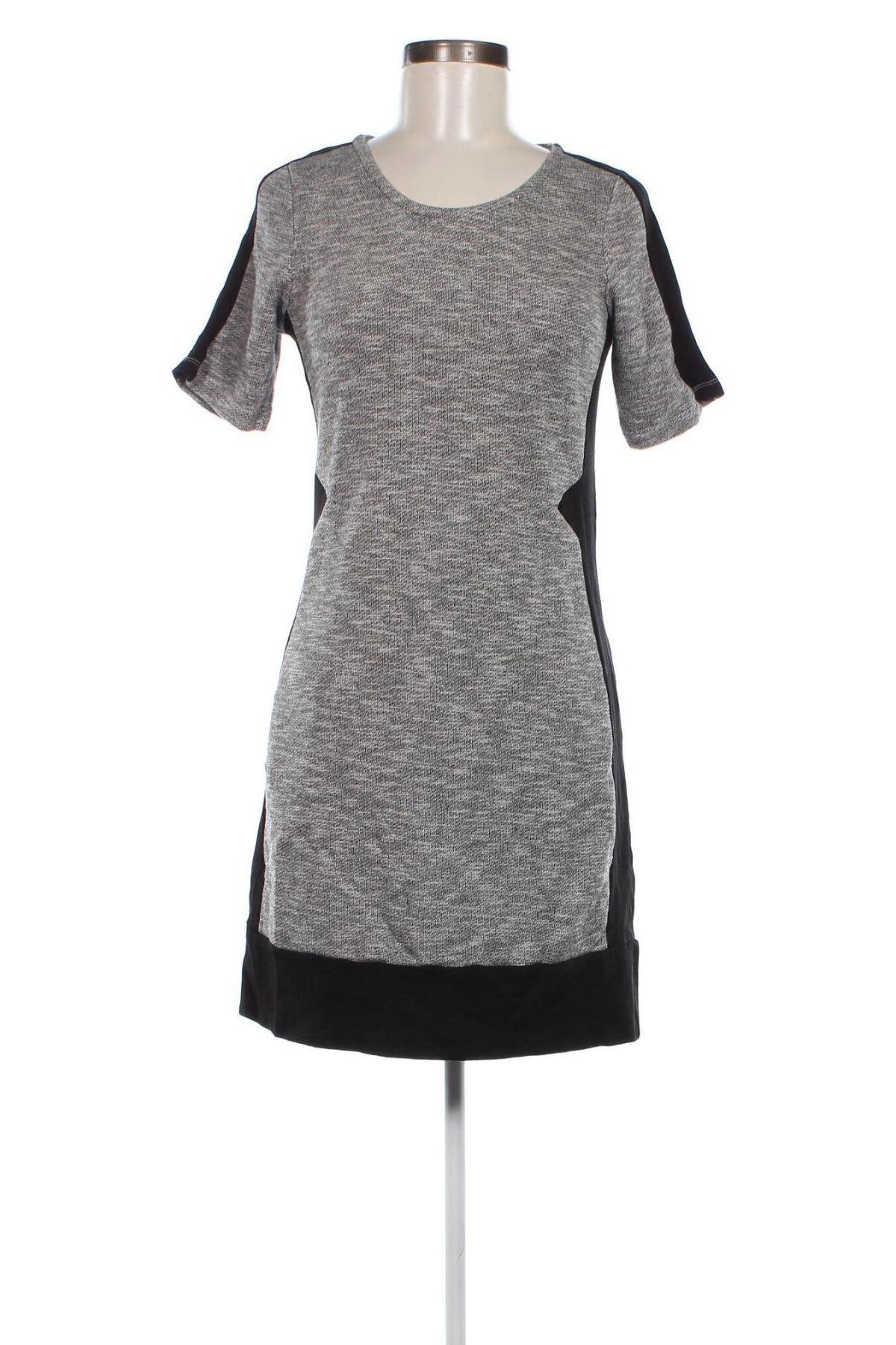 Kleid Gina, Größe M, Farbe Grau, Preis € 20,18