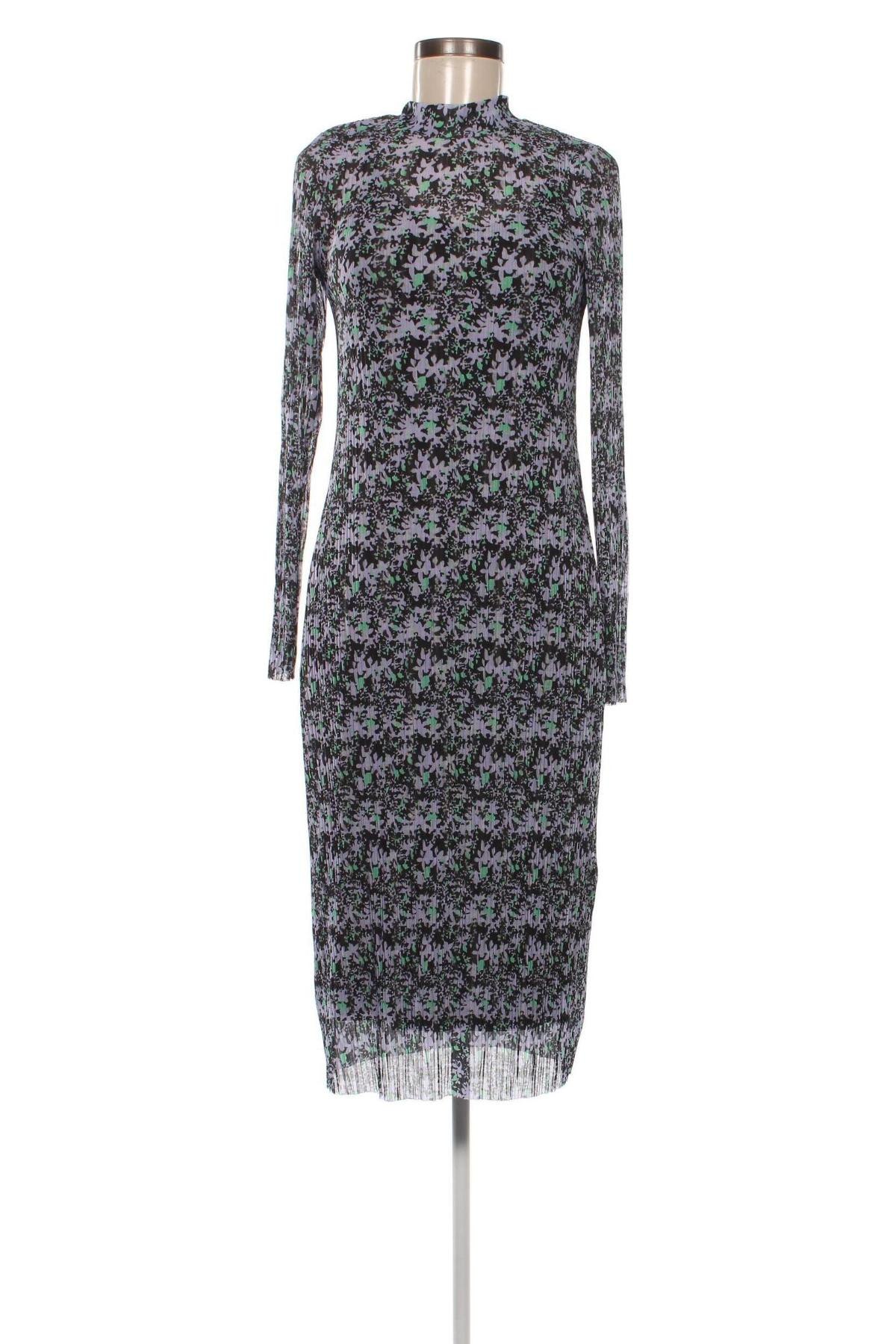 Kleid Ichi, Größe S, Farbe Mehrfarbig, Preis 10,58 €