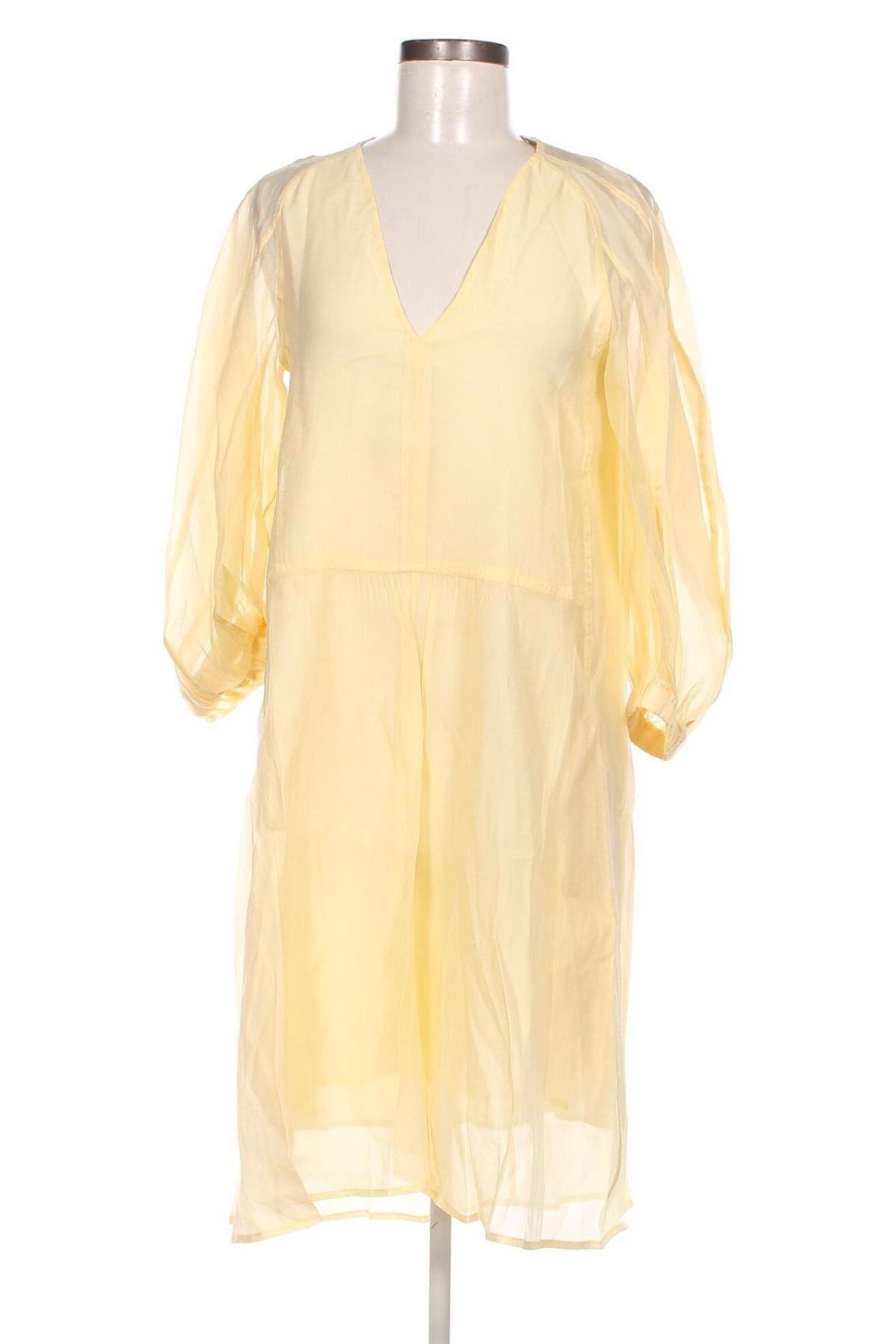 Kleid In Wear, Größe S, Farbe Gelb, Preis 43,30 €