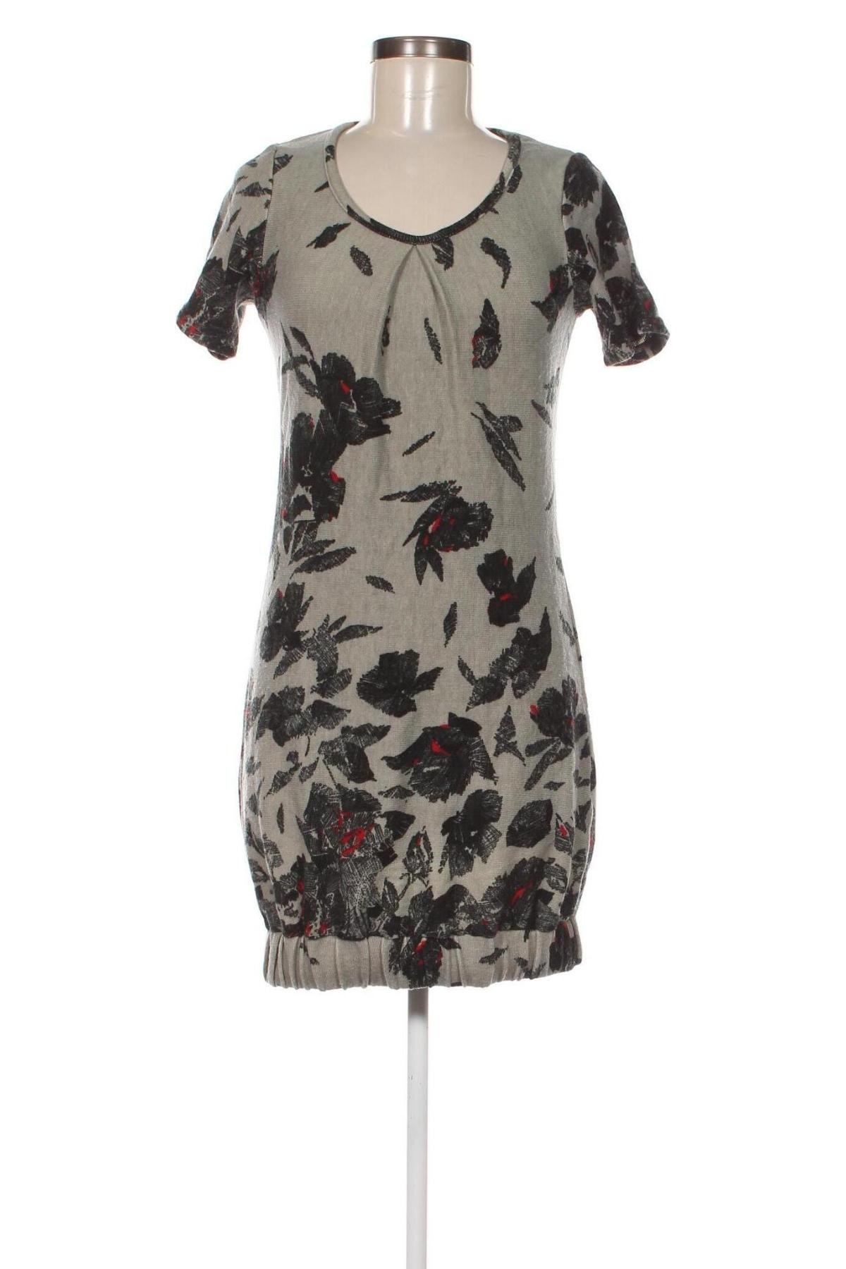 Kleid Lavand., Größe S, Farbe Mehrfarbig, Preis € 4,44