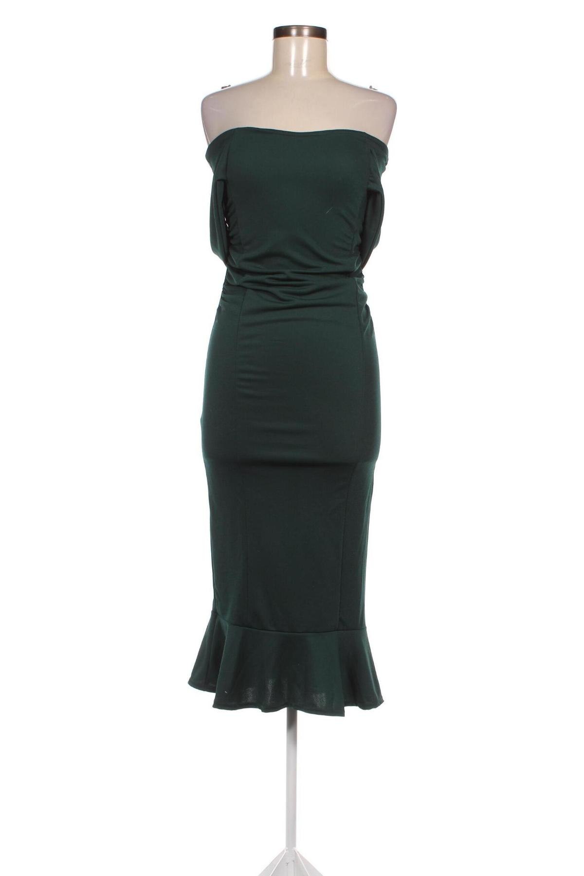 Kleid Pretty Little Thing, Größe M, Farbe Grün, Preis 47,62 €