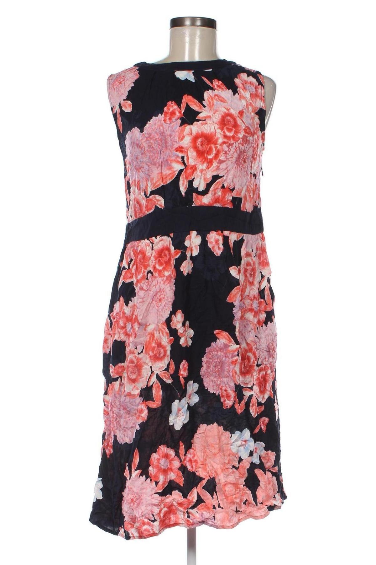 Kleid Quiosque, Größe M, Farbe Mehrfarbig, Preis € 9,48