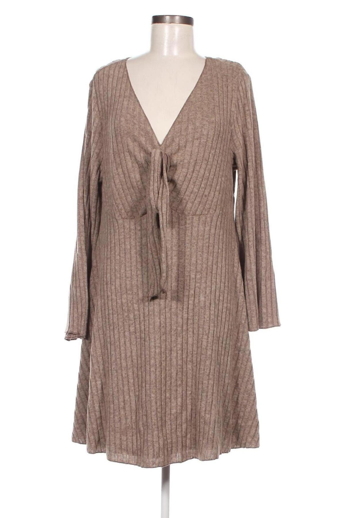 Kleid SHEIN, Größe XL, Farbe Beige, Preis 20,18 €