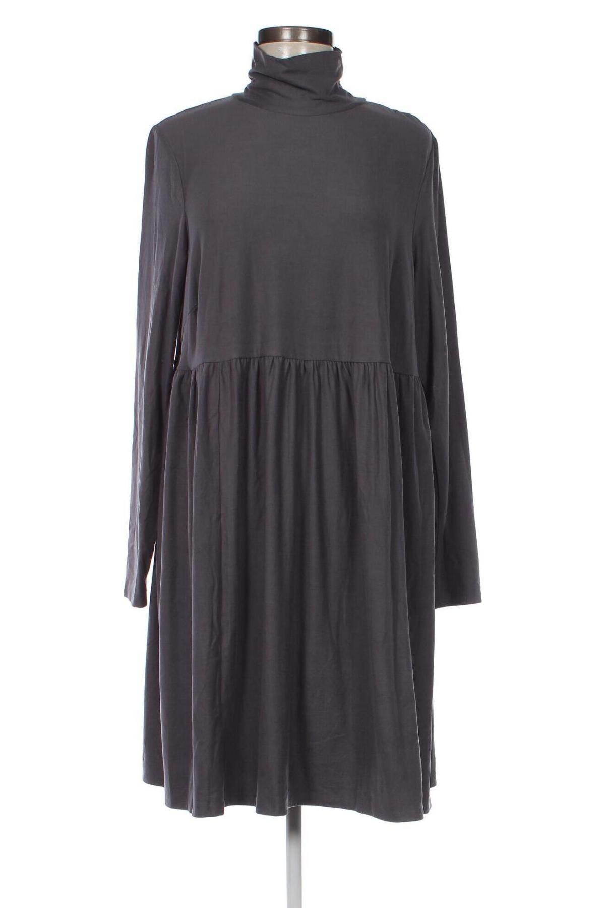 Kleid Simply Be, Größe XL, Farbe Grau, Preis 12,09 €