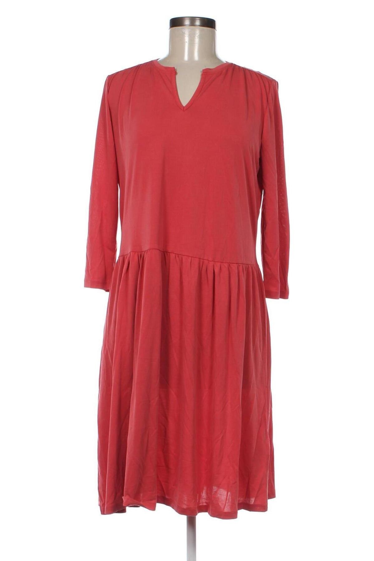 Šaty  Soaked In Luxury, Velikost M, Barva Červená, Cena  2 054,00 Kč
