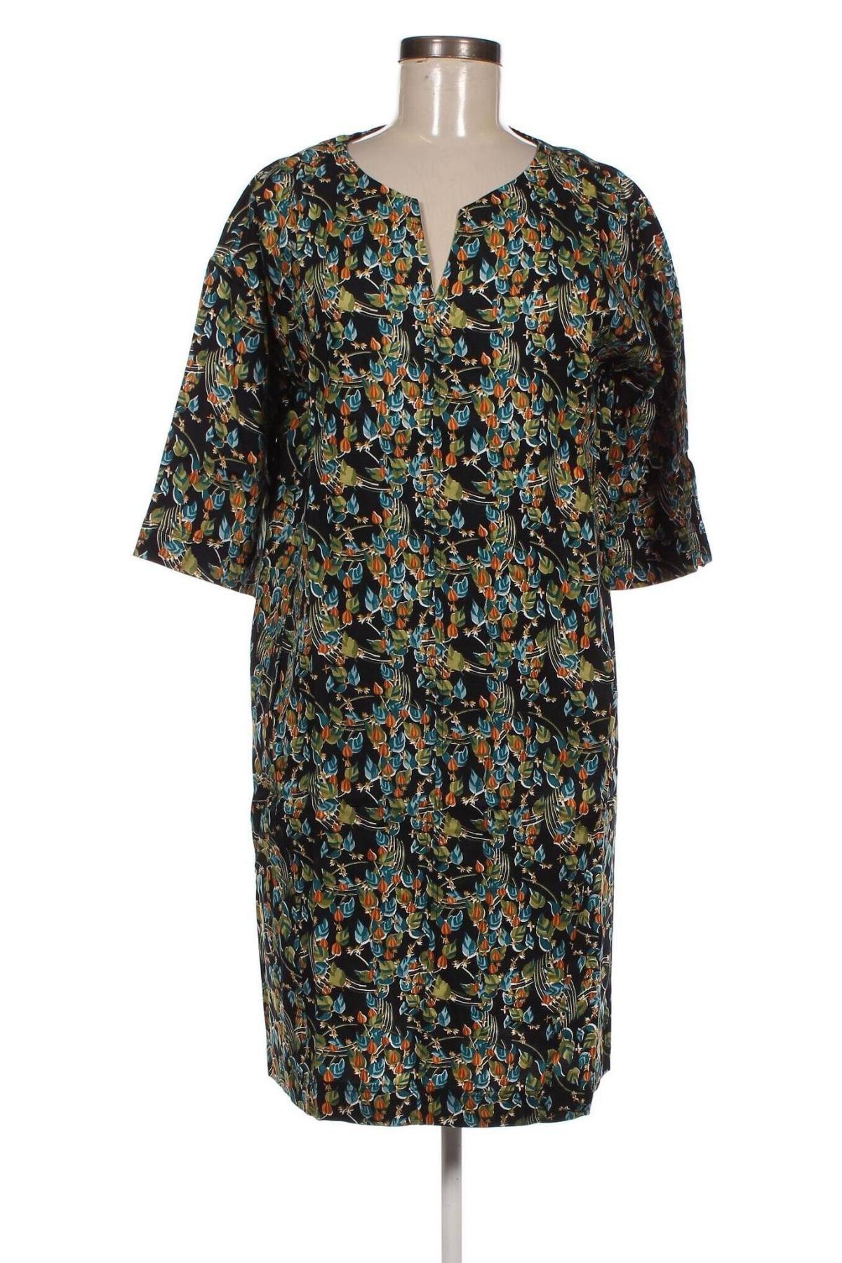 Kleid Thought, Größe M, Farbe Mehrfarbig, Preis 31,57 €