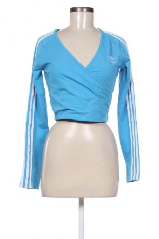 Дамска блуза Adidas Originals, Размер M, Цвят Син, Цена 42,99 лв.