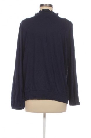 Γυναικεία μπλούζα Essentials, Μέγεθος XXL, Χρώμα Μπλέ, Τιμή 3,99 €