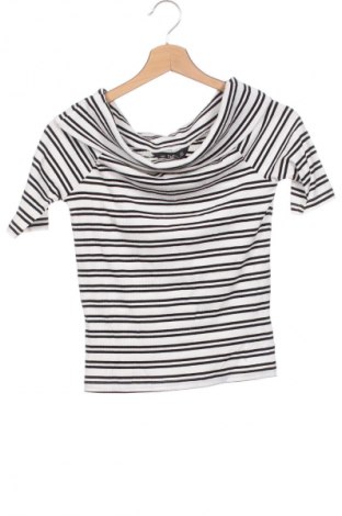 Bluză de femei F&F, Mărime XS, Culoare Multicolor, Preț 48,47 Lei