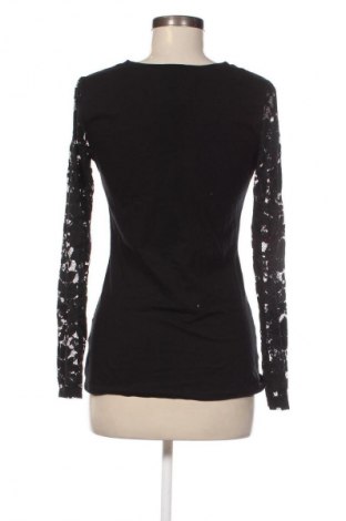Dámská halenka H&M, Velikost M, Barva Černá, Cena  99,00 Kč