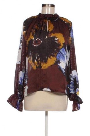 Дамска блуза In Wear, Размер M, Цвят Многоцветен, Цена 48,99 лв.