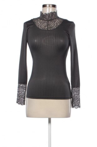 Bluză de femei Unbranded, Mărime S, Culoare Gri, Preț 92,09 Lei